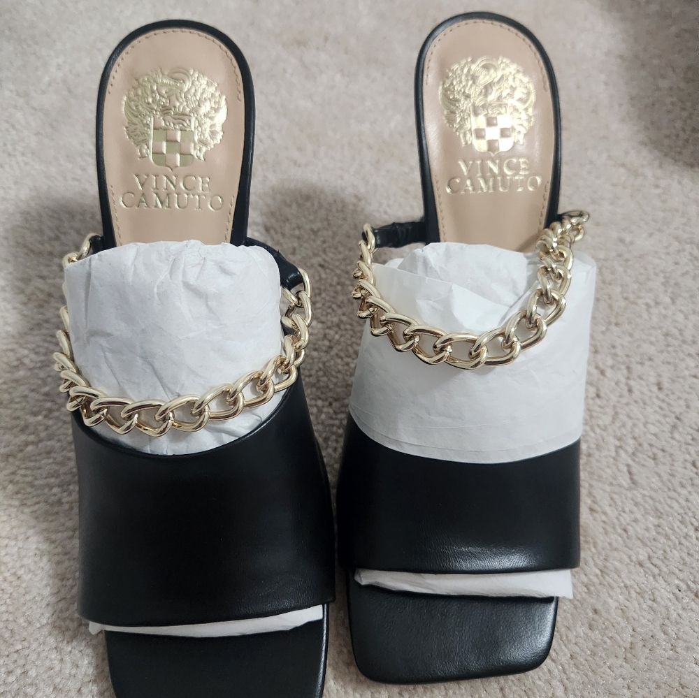 Vince Camuto mule